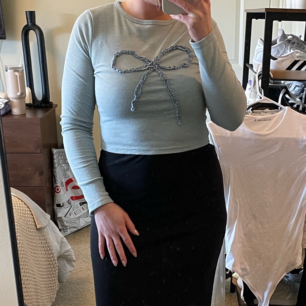 blue bow LS top
